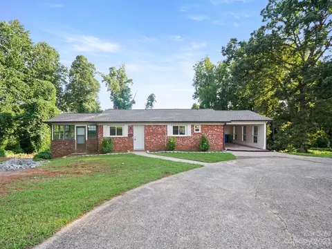 172 Duncan St, Spindale, NC 28160