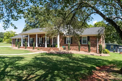 2381 Salem Church Rd, Lincolnton, NC 28092
