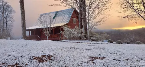 536 Skyline Rd, Little Switzerland, NC 28749