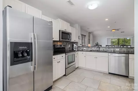 17511 Tuscany Ln, Cornelius, NC 28031 photo 9