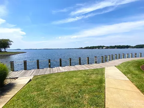 17511 Tuscany Ln, Cornelius, NC 28031 photo 5
