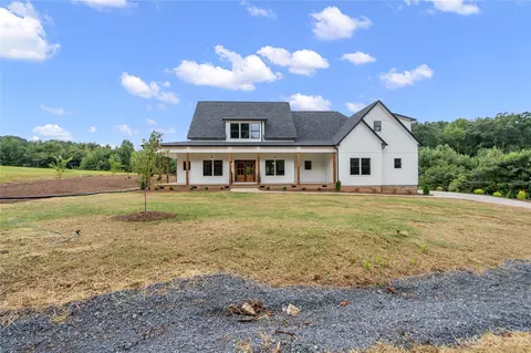267 Caleb Dr, Kannapolis, NC 28081 photo 2
