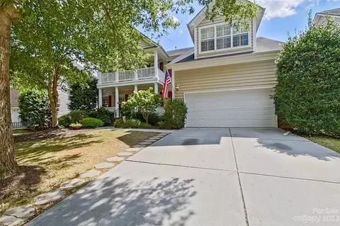 10039 Falmouth Ln, Charlotte, NC 28269