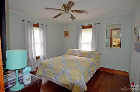 203 Maple Ave, Marion, NC 28752 photo 16