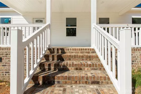 2219 Comb Way, Lancaster, SC 29720 photo 4