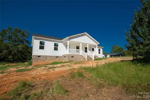 2219 Comb Way, Lancaster, SC 29720 photo 3