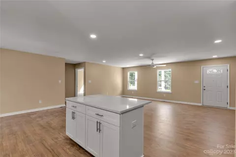 2219 Comb Way, Lancaster, SC 29720 photo 10