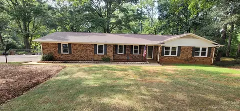 1442 Briar Creek Dr, Shelby, NC 28152