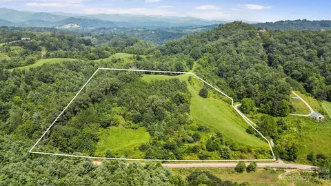 9999 Caney Fork Rd, Marshall, NC 28753 photo 4