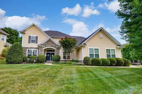 2408 Trading Ford Dr, Waxhaw, NC 28173