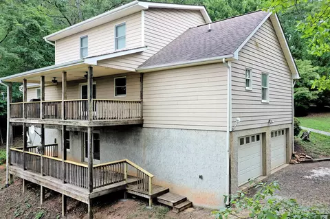 253 Appleton Dr, Sylva, NC 28779 photo 3