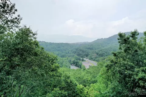 253 Appleton Dr, Sylva, NC 28779 photo 8