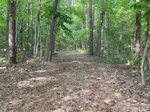 000 Lillys Bridge Rd, Mount Gilead, NC 27306