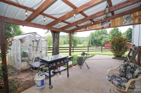 4749 Patton Rd, Morganton, NC 28655 photo 12