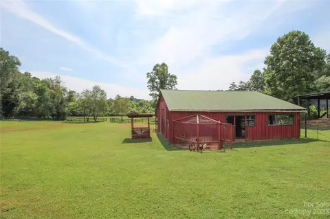 4749 Patton Rd, Morganton, NC 28655 photo 17
