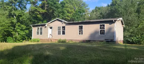 642 Zion Church Rd, Mount Gilead, NC 27306