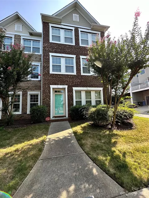 5510 Whitehawk Hill Rd, Mint Hill, NC 28227