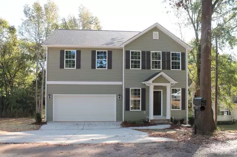 416 Perry Ln, Marshville, NC 28103