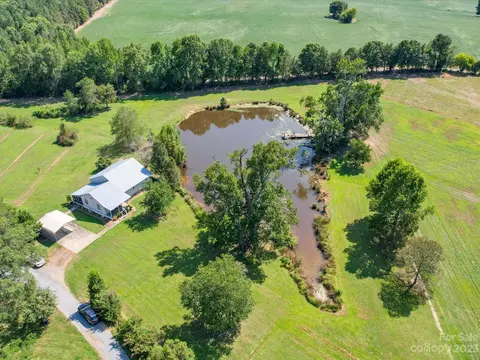 9996 Roundtree Rd, Mount Pleasant, NC 28124 photo 4
