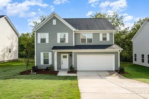 125 Baucom St, Charlotte, NC 28216