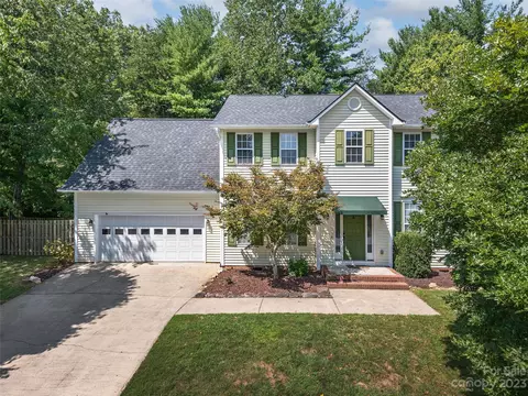 192 River Birch Dr, Fletcher, NC 28732