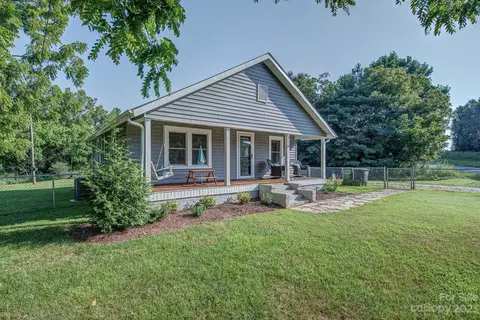 210 College Farm Rd, Shelby, NC 28152