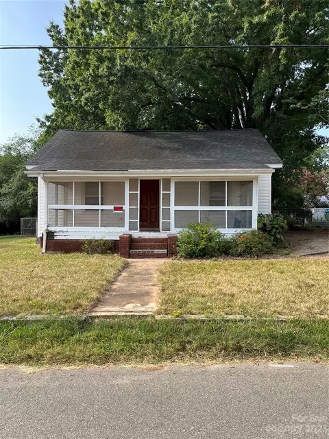 20016 Mulberry St, Cornelius, NC 28031