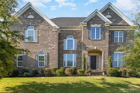 16509 Bryant Meadows Dr, Charlotte, NC 28278