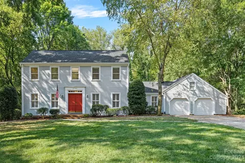 3742 Larkston Dr, Charlotte, NC 28226