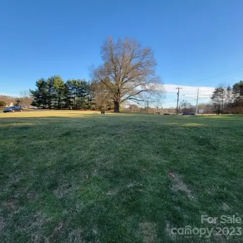 8110 Cedar Glen Dr, Charlotte, NC 28212