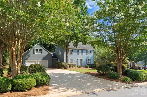 1800 Chesterfield Dr, Belmont, NC 28012