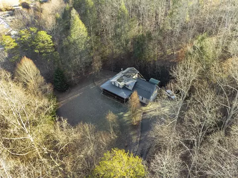 120 Bobcat Path, Marion, NC 28752 photo 5