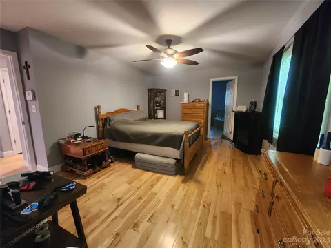 120 Bobcat Path, Marion, NC 28752 photo 18