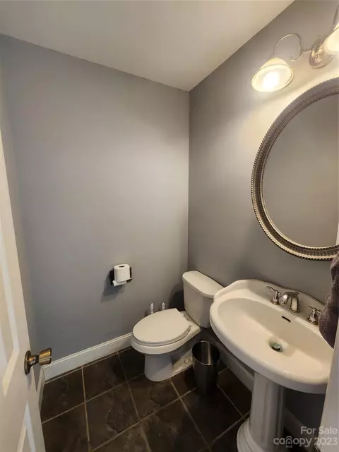 120 Bobcat Path, Marion, NC 28752 photo 9
