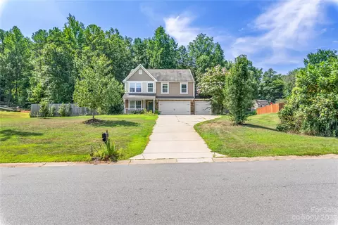 7127 Friar Tuck Ln, Mint Hill, NC 28227