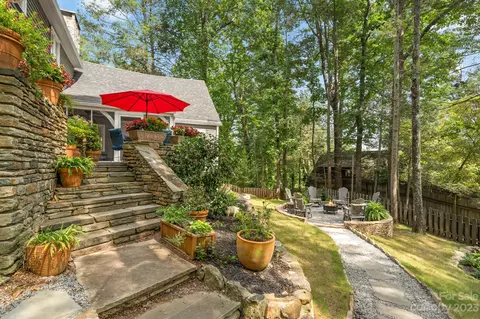 941 Carolina Dr, Tryon, NC 28782 photo 12