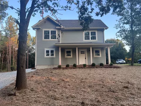 717 Winding Way Dr, Monroe, NC 28110