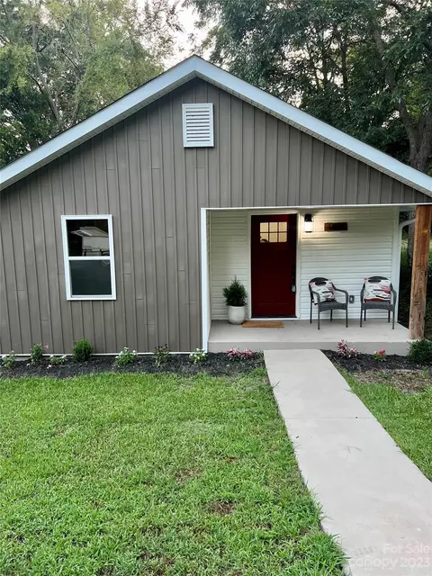 404 Palmetto St, Lancaster, SC 29720