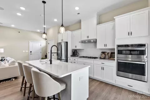 5763 Coulee Ln, Harrisburg, NC 28075