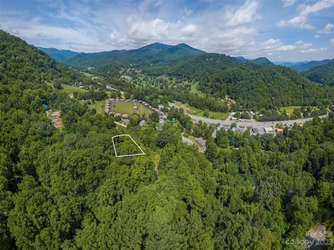 Gypsy Lane, Maggie Valley, NC 28751