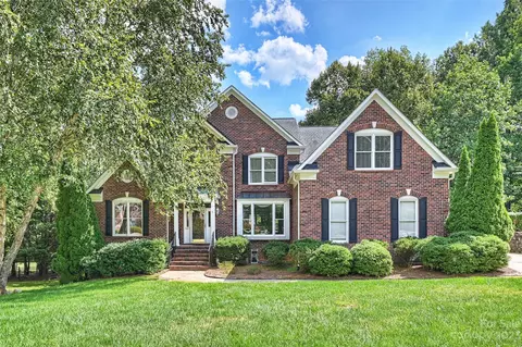1611 Stevens Ridge Rd, Matthews, NC 28105