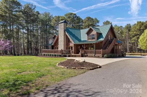 1197 Ivey Church Rd, Maiden, NC 28650