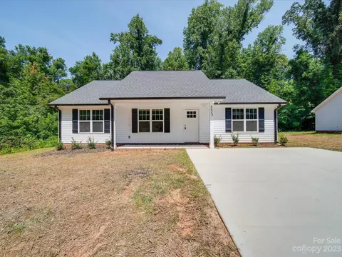 553 Westside Cir, China Grove, NC 28023