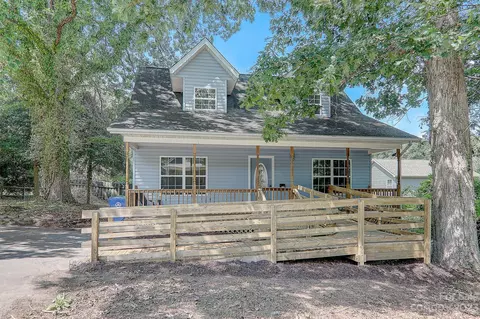 602 Marietta St, Asheville, NC 28803