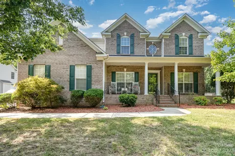 1312 Linden Glen Dr, Matthews, NC 28104