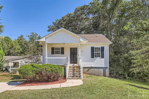 120 Thayer Ct, Mooresville, NC 28115
