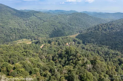 390 English Cemetery Dr, Mars Hill, NC 28754