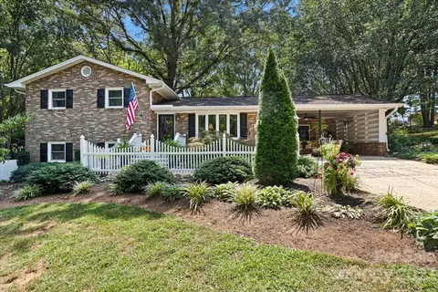 3319 Tamworth Ln, Gastonia, NC 28052