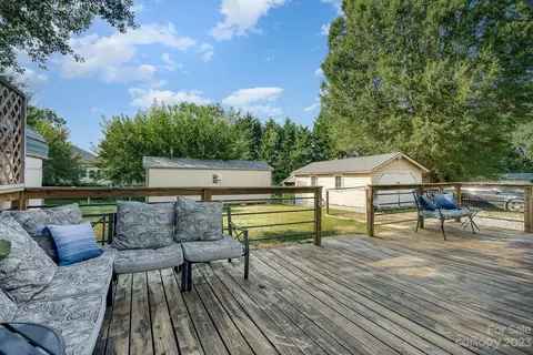 332 Chestnut Ave, Kannapolis, NC 28081 photo 7