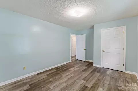 4095 Section House Rd, Hickory, NC 28601 photo 15